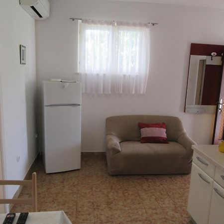 Apartments With A Parking Space Rabac, Labin - 2340 المظهر الخارجي الصورة