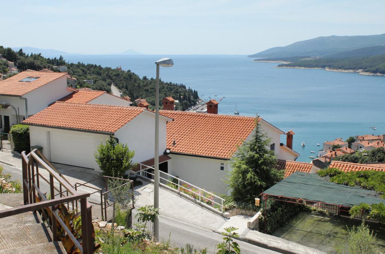 Apartments With A Parking Space Rabac, Labin - 2340 المظهر الخارجي الصورة