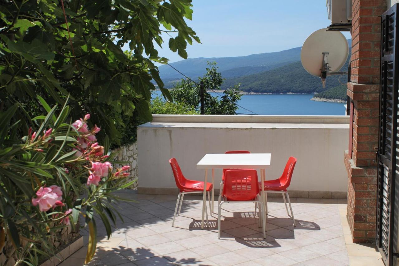 Apartments With A Parking Space Rabac, Labin - 2340 المظهر الخارجي الصورة